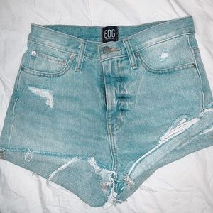 Girlfriend style shorts from UO
